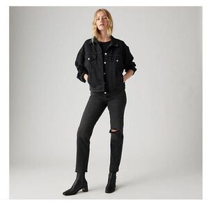 NWOT Levi’s Wedgie Straight Fit Jeans